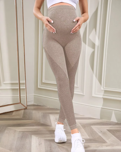Pantalon yoga pour femme futur maman 2 Pantalon yoga pour femme futur maman - image secondaire - CHIC EN PANTALON