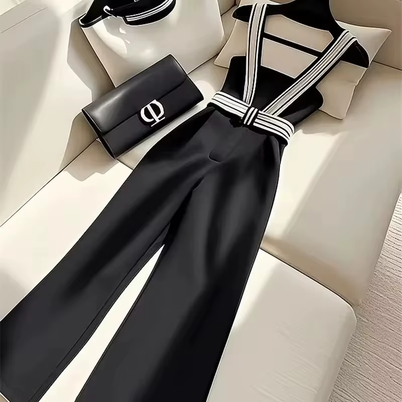 Pantalon à bretelles noir taille haute, coupe large